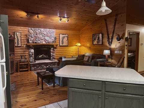 Kitchen in to living area. - Kitchen in to living area.