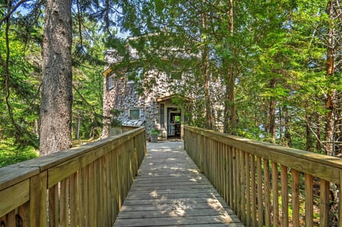 Prospect Harbor Vacation Rental | Private Cottage | 3BR | 2.5BA | 2,200 Sq Ft