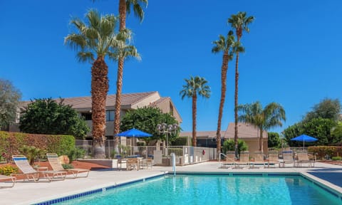 Plaza Villas - A Lifestyle Community in Downtown Palm Springs