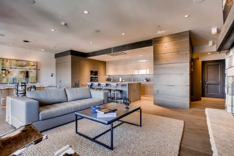 Living Room - Summer