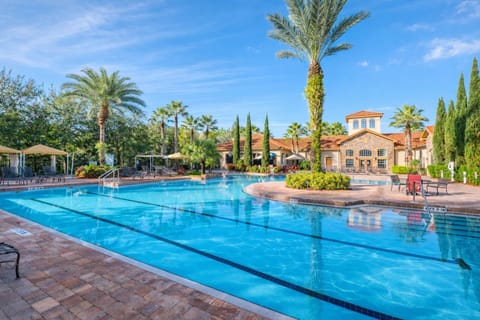 Tuscana Resort Pool