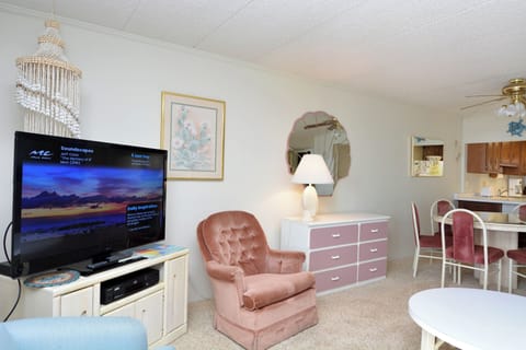 LIVING-AREA