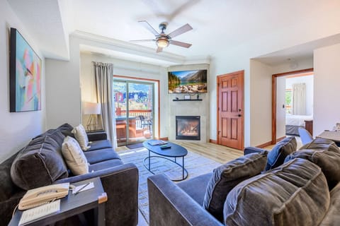 Ski-In / Ski-Out Westgate Park City Living Room with Fireplace & Private Hot Tub