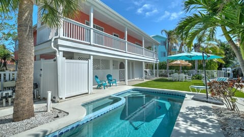 Enjoy this Poolside Oasis