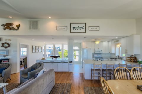 2504 S Shore Dr (Audreys Pearl [Int Ext Aerials] - watermarked-04