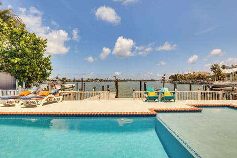 Indian Rocks Beach Vacation Rental | 4BR | 2.5BA | Step-Free Access