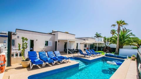 Casa Flamingo - Pool & Terrace