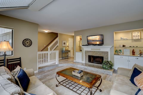 Front Living Area