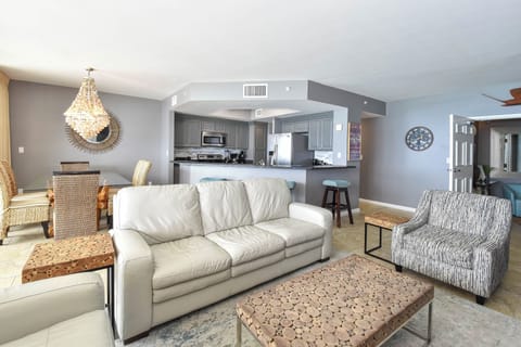 Silver Shells St. Maarten 1404- Open Living Area