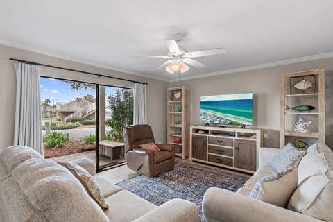 Welcome to Seascape 38A