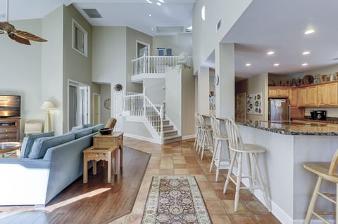 Living Area/Kitchen Breakfast Bar