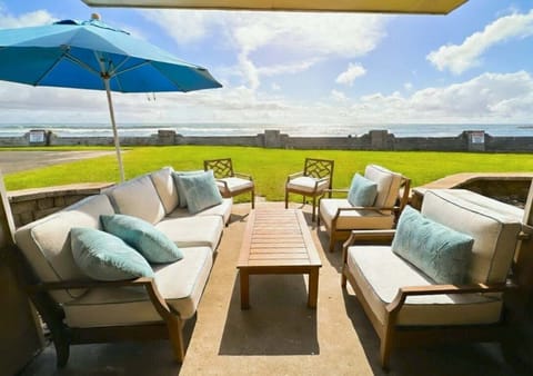New patio furnature with plenty of seating to enjoy the spectacualr ocean views.