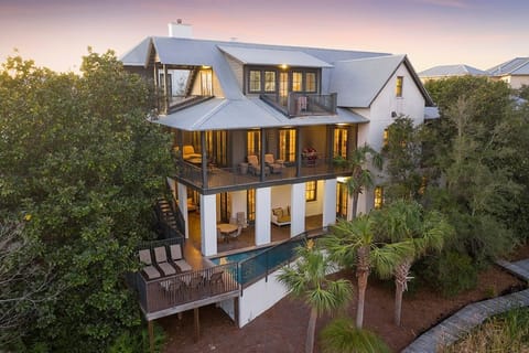 Dream Weaver - Blue Mountain Beach - Exterior