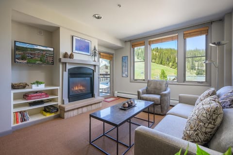 Welcome to Zephyr Mountain Lodge 2315