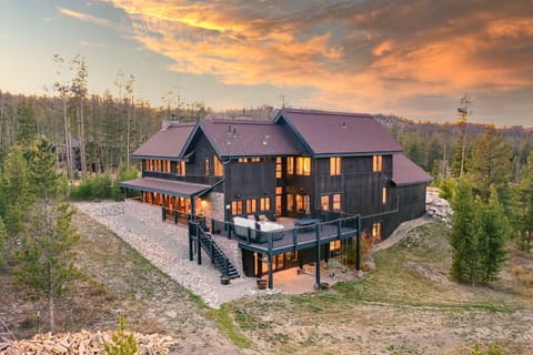Welcome to Ranch Creek Lodge