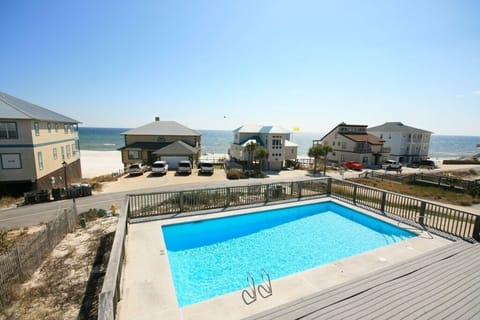 Private pool