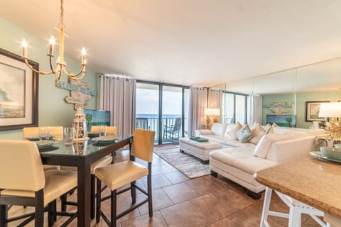Welcome to Alpaca My Bags, Edgewater 810 T3 beachfront in beautiful Panama City Beach, Florida!
