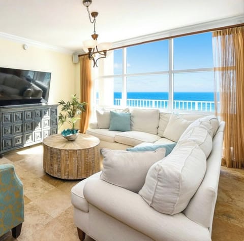 Majestic Sun 1106A - Virtual Tour Available