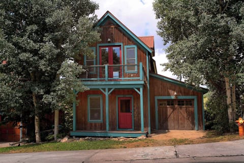 Horseshoe House