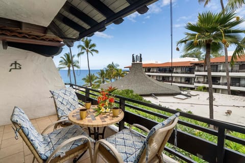 Private lanai with fantastic ocean view!