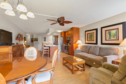 13 Dining and Living room