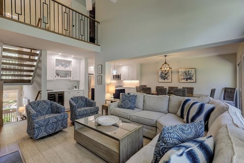 2nd Floor Main Living Area