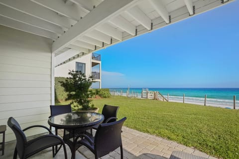 Outdoor Patio seating for 4