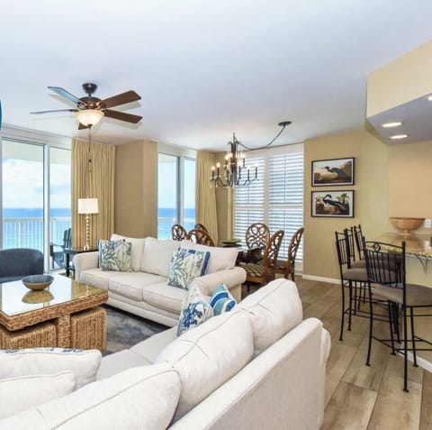 Silver Beach Towers West 1406 - Living Area with Balcony Access