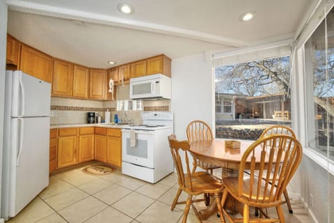 Cottage kitchen + table