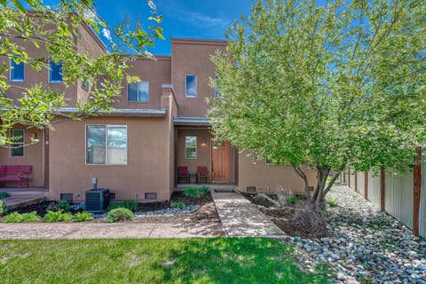 This pet friendly, quiet end unit townhome welcomes you to Downtown Salida!