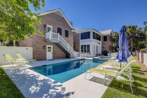 23 Ruddy Turnstone - Private Pool Deck Area
