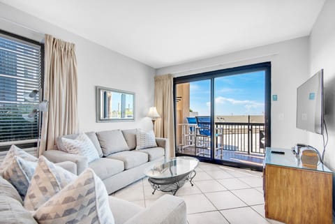 Living room balcony access