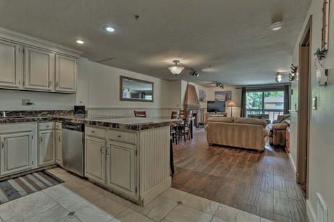 Kitchen,Dining room and Living room  at Snowblaze 202 - Park City