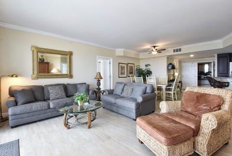 Silver Shells St. Maarten 502- Living Area