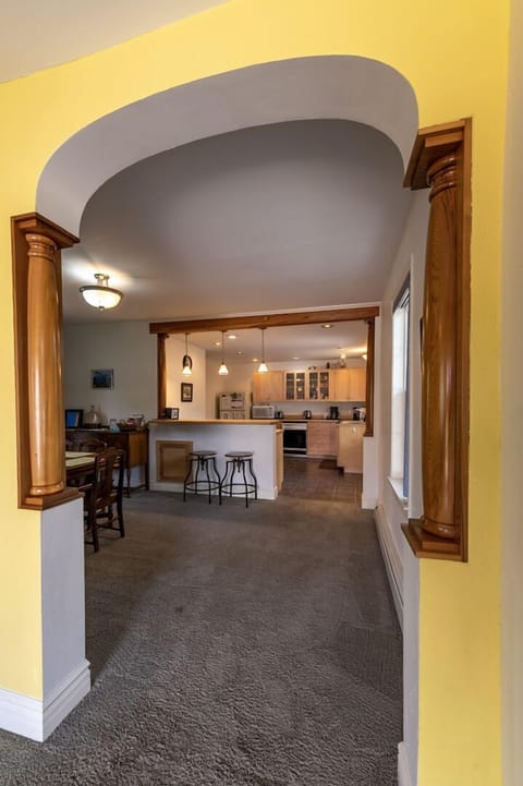 Dog Friendly! Dunwell Cottage: Cute Downtown Home, Close to Everything!! House in Salida