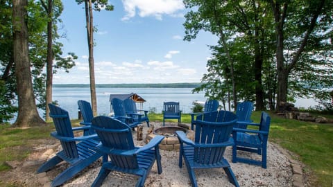 Luxury Seneca Lake retreat with stunning waterfront views