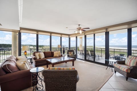 Gulf Front View Living Room 