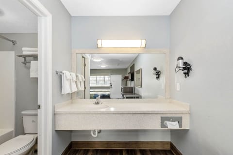 Free toiletries, hair dryer, towels, soap