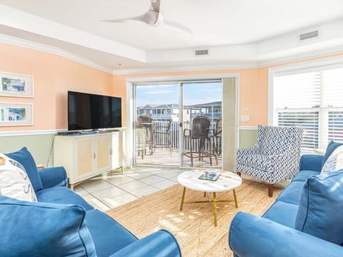 Welcome to Gull Reef 626!