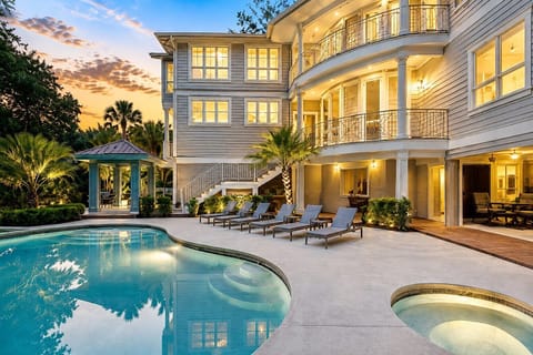 10 Brigantine - The Vacation Company