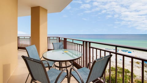 Wraparound Balcony