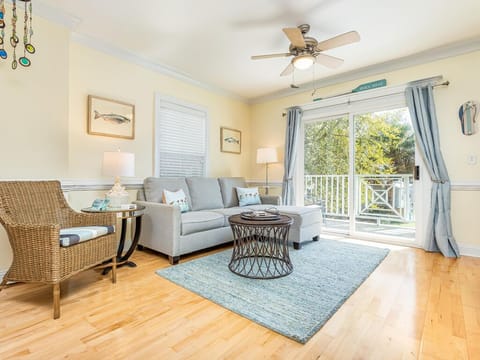Silver Shores 4 - Open Plan Living Spaces