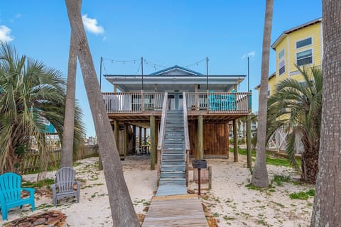 Tortuga Bay - Front of home