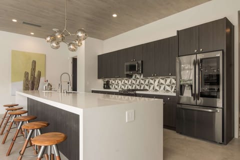 Everyone Gathers in the Kitchen, Especially One With a 14-Foot Island