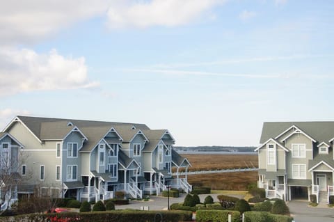 BP1221: Sound, Mind and Bodie | Dining Area View