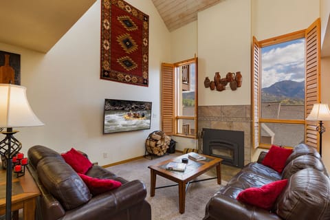 Cascade Village condo in Durango, CO just 1 mile from Purgatory Resort. 

Living Room with fireplace and TV