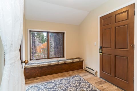 Entry / boot room