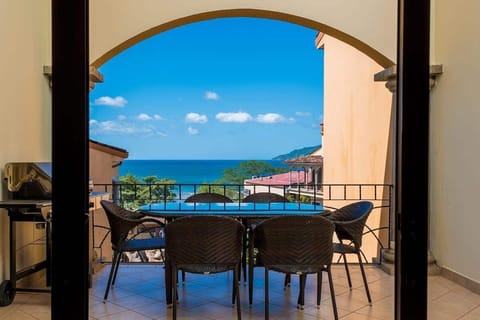 Sunrise 20-Ocean view 3 BR penthouse, ocean and sunset views