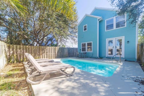 Coco's Beach Cottage