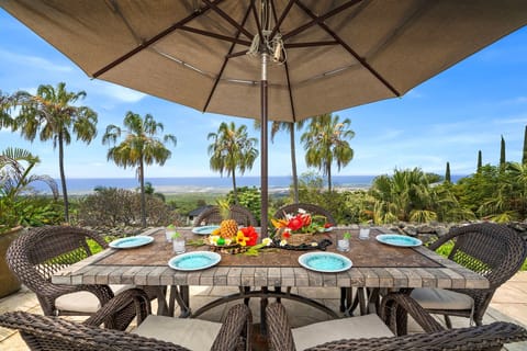 Outdoor dining with Expansive Ocean Views